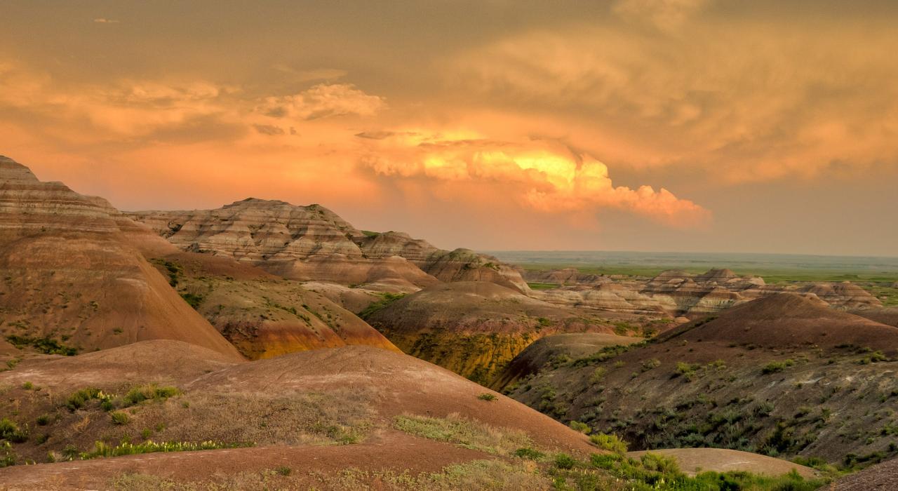 Mount Rushmore, the Badlands & Black Hills of South Dakota Aug 21-29, 2027 - Image 2